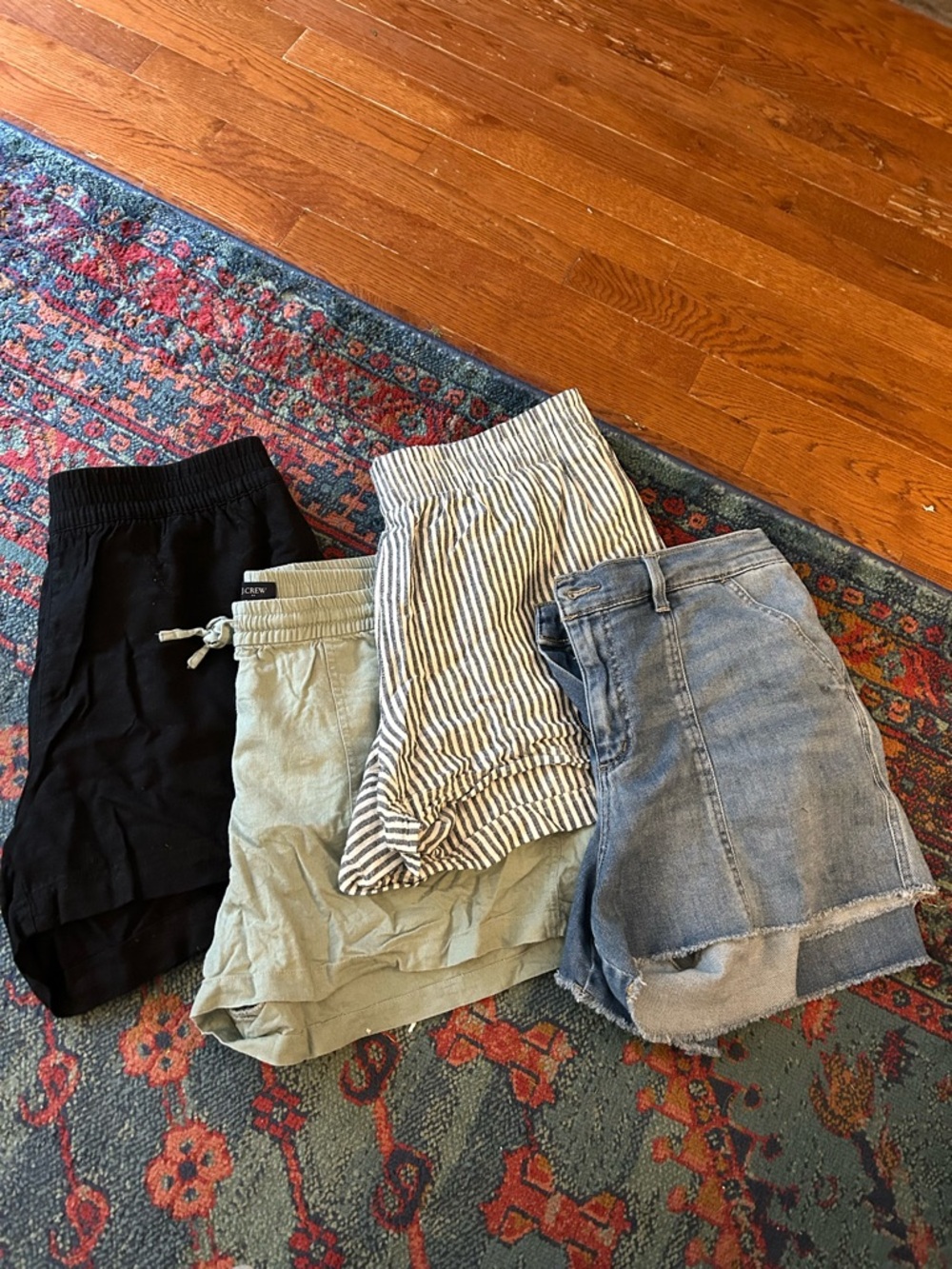Lot of J. Crew, old navy and Maurice’s Shorts